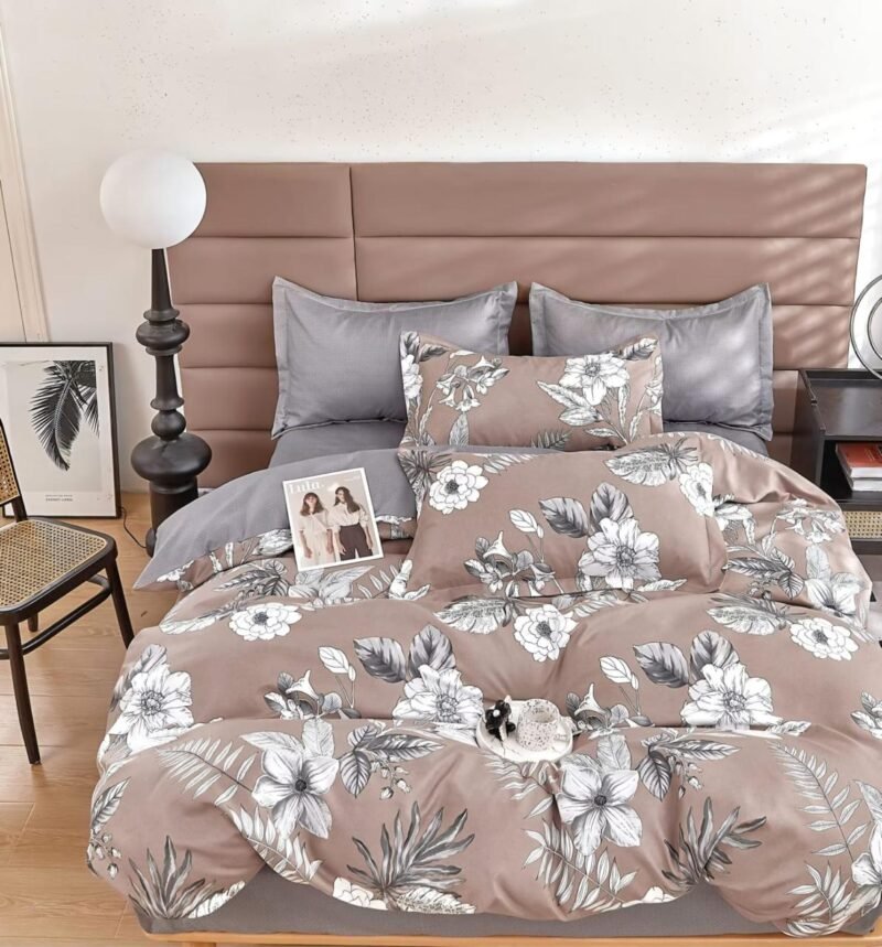 Cotton look Queen Double Bedsheet Set with Pillow Covers–Premium Quality, Micro Prints-350 TC, 220 GSM_90x100 inches_250 x 230 cm