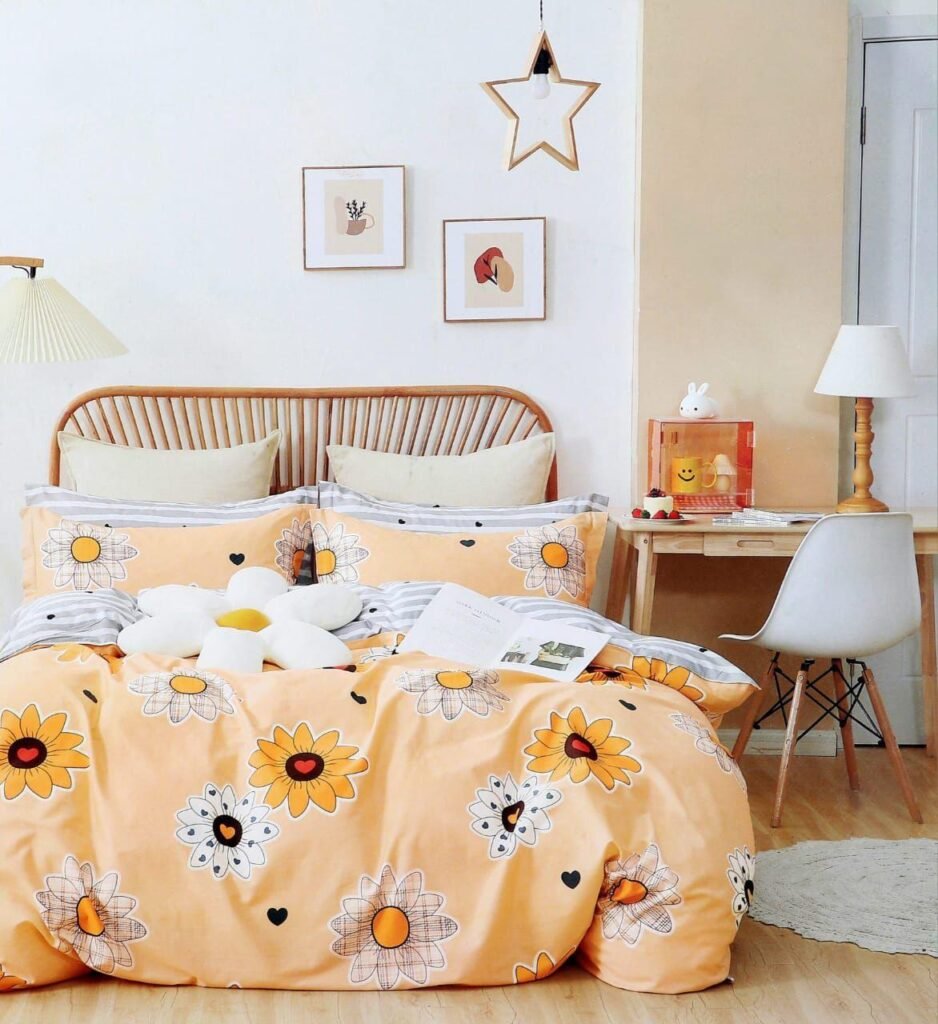 Cotton look Queen Double Bedsheet Set with Pillow Covers–Premium Quality, Micro Prints-350 TC, 220 GSM_90x100 inches_250 x 230 cm